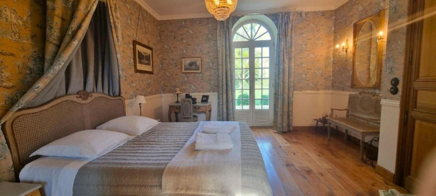 L'Orangerie Du Grand Jardin Villa Condé-sur-Seulles Екстериор снимка