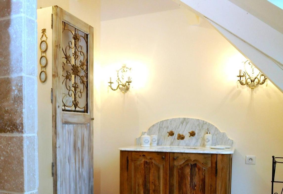 L'Orangerie Du Grand Jardin Villa Condé-sur-Seulles Екстериор снимка