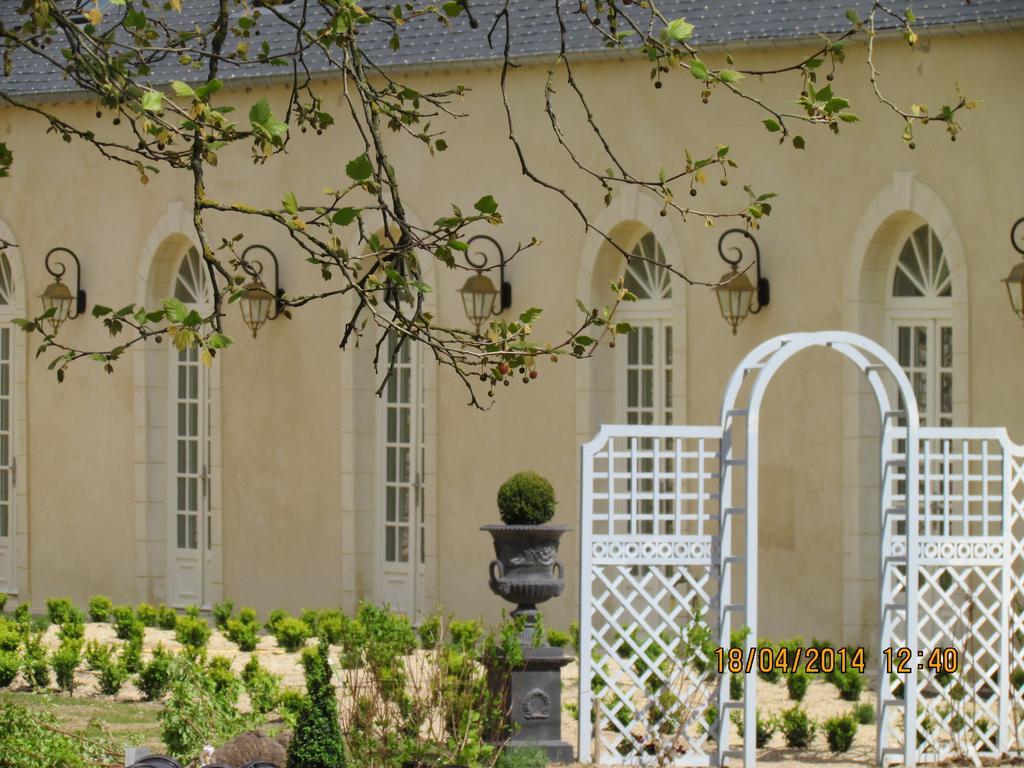 L'Orangerie Du Grand Jardin Villa Condé-sur-Seulles Екстериор снимка